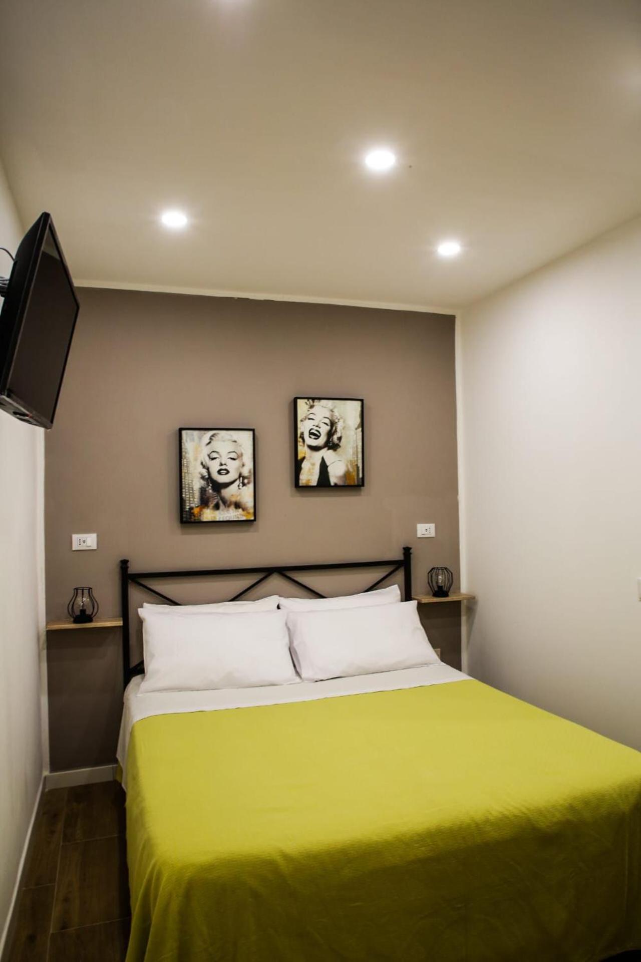 Scillo House Apartament *